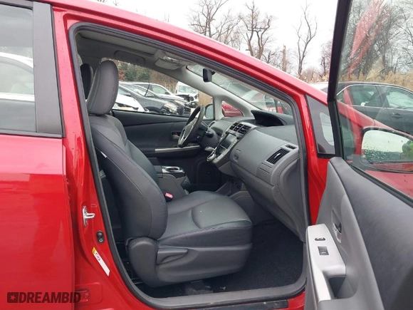 2012 Toyota Prius v Two with VIN JTDZN3EU3C3012636, listed as a IAAI auction lot 41485685 with 186,053 mi miles. Bid and sale history available at carsss.com. Image 5.