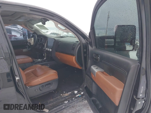 2008 Toyota Tundra 4WD Truck LTD with VIN 5TFDV58168X040096, listed as a IAAI auction lot 41558558 with 194,690 mi miles. Bid and sale history available at carsss.com. Image 5.