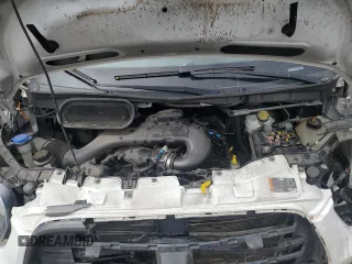 2017 Ford Transit with VIN 1FTYR1ZM7HKB14498, listed as a Copart auction lot 50426995 with 113,262 mi miles and Salvage Title. Bid and sale history available at DreamBid. Image 13.