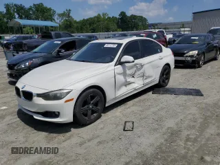 2014 BMW 3 Series 328i z VIN WBA3A5C58EF605710, wystawiony jako Copart lot #60112705 z przebiegiem Nie podano mil oraz Szkoda całkowita • Salvage title. Historia ofert i sprzedaży dostępna na DreamBid. Obrazek 1.