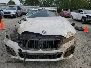 2022 BMW 7 Series 750i xDrive z VIN WBA7U2C04NCH44975, wystawiony jako Copart lot #56192415 z przebiegiem Nie podano mil oraz Szkoda całkowita • Salvage title. Historia ofert i sprzedaży dostępna na DreamBid. Obrazek 5.