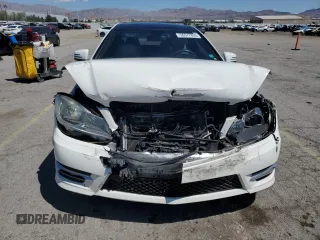 2013 Mercedes-Benz C 250 с VIN WDDGJ4HB7DF986032, выставлен на аукционе Copart как лот 56577835 с пробегом 84 552 миль миль и Списание • Salvage title. История ставок и продаж доступна на DreamBid. Изображение 5.