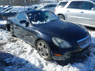 2005 Lexus SC with VIN JTHFN48Y050062114, listed as a IAAI auction lot 41284291 with 195,923 mi miles. Bid and sale history available at carsss.com. Image 1.