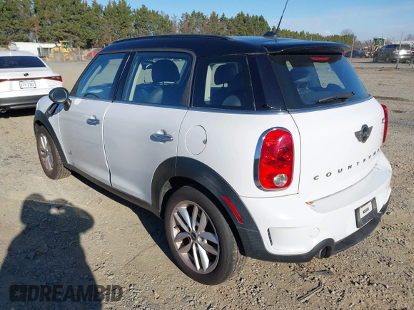 2014 MINI Countryman S z VIN WMWZC5C57EWP38396, wystawiony jako IAAI lot #41027727 z przebiegiem 147 260 mil mil oraz . Historia ofert i sprzedaży dostępna na DreamBid. Obrazek 3.