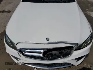 2017 Mercedes-Benz E 300 Luxury with VIN WDDZF4JB3HA074523, listed as a Copart auction lot 52314735 with 130,619 mi miles and Salvage Title. Bid and sale history available at DreamBid. Image 11.