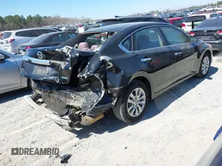 2013 Nissan Altima 2.5 S with VIN 1N4AL3AP9DC284375, listed as a IAAI auction lot 41849971 with 147,874 mi miles and . Bid and sale history available at carsss.com. Image 4.