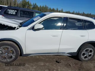 2025 BMW X1 xDrive28i with VIN WBX73EF02S5186420, listed as a IAAI auction lot 41841553 with 1,409 mi miles. Bid and sale history available at carsss.com. Image 15.