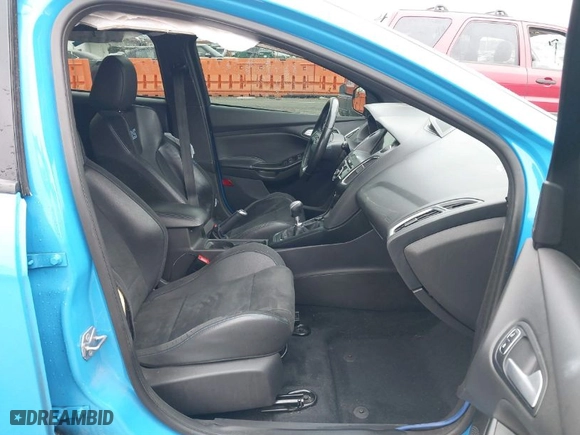 2017 Ford Focus RS with VIN WF0DP3TH9H4122938, listed as a IAAI auction lot 41442923 with NaN miles. Bid and sale history available at carsss.com. Image 5.