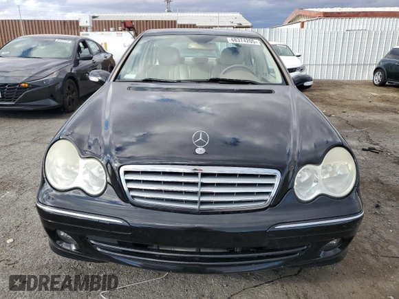2006 Mercedes-Benz C 280 Luxury with VIN WDBRF54HX6A855597, listed as a Copart auction lot 48374205 with 158,508 mi miles and Salvage Title. Bid and sale history available at DreamBid. Image 5.
