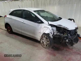 2016 Hyundai Elantra GT GL with VIN KMHD25LHXGU262228, listed as a Copart auction lot 75291504 with 205,280 mi miles and Salvage Title. Bid and sale history available at carsss.com. Image 4.