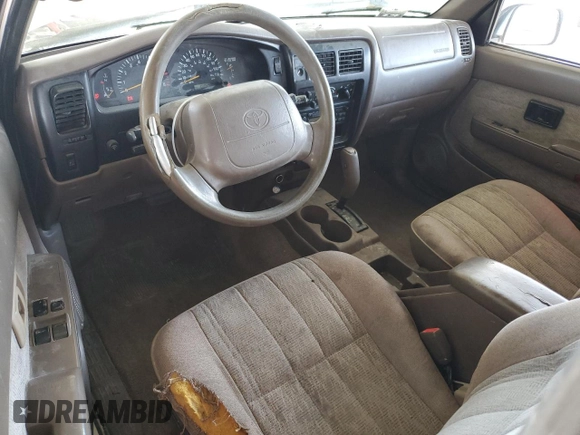 1999 Toyota Tacoma PreRunner with VIN 4TASM92N3XZ486329, listed as a Copart auction lot 50632395 with 358,526 mi miles and Clean title. Bid and sale history available at DreamBid. Image 8.