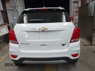 2020 Chevrolet Trax LT with VIN KL7CJPSB6LB005596, listed as a IAAI auction lot 41413980 with 1 mi miles. Bid and sale history available at carsss.com. Image 15.