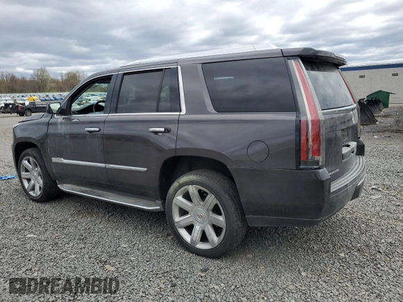 2015 Cadillac Escalade Luxury z VIN 1GYS4BKJXFR238094, wystawiony jako Copart lot #53188355 z przebiegiem Nie podano mil oraz Szkody całkowita. Historia ofert i sprzedaży dostępna na DreamBid. Obrazek 2.
