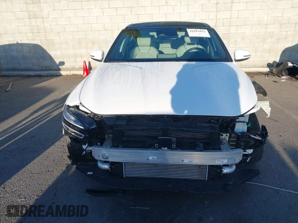 2023 Genesis G70 2.0T z VIN KMTG34TA7PU112073, wystawiony jako IAAI lot #41825012 z przebiegiem 10 526 mil mil oraz . Historia ofert i sprzedaży dostępna na DreamBid. Obrazek 6.