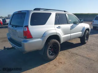2007 Toyota 4Runner SR5 with VIN JTEBU14R178090309, listed as a IAAI auction lot 42030895 with 262,016 mi miles. Bid and sale history available at carsss.com. Image 4.