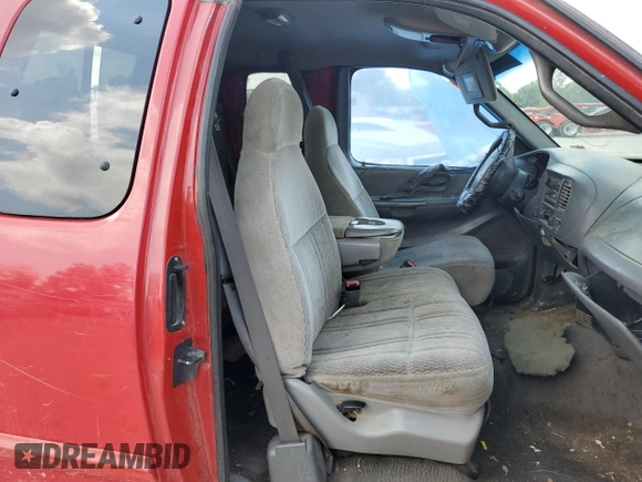 2000 Ford F-150 XL with VIN 1FTRX18W6YKA89266, listed as a Copart auction lot 65650054 with 2,483 mi miles and Clean Title. Bid and sale history available at carsss.com. Image 10.