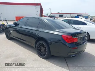 2011 BMW 7 Series 750Li with VIN WBAKB8C55BC852304, listed as a IAAI auction lot 42017467 with 116,530 mi miles. Bid and sale history available at carsss.com. Image 3.