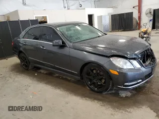 2011 Mercedes-Benz E 350 Luxury with VIN WDDHF8HB4BA290297, listed as a Copart auction lot 53118455 with 170,321 mi miles and Salvage Title. Bid and sale history available at DreamBid. Image 4.