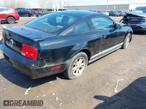 2007 Ford Mustang Deluxe с VIN 1ZVFT80N675361920, выставлен на аукционе IAAI как лот 42196804 с пробегом Не указан миль и . История ставок и продаж доступна на DreamBid. Изображение 4.