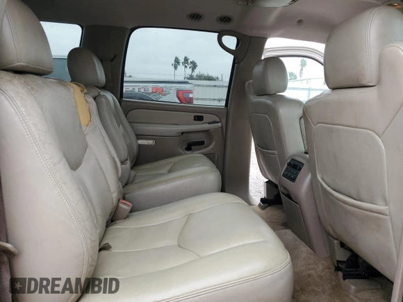 2003 Chevrolet Suburban LT with VIN 3GNEC16Z13G228217, listed as a Copart auction lot 45280225 with 240,438 mi miles and Salvage Title. Bid and sale history available at carsss.com. Image 11.
