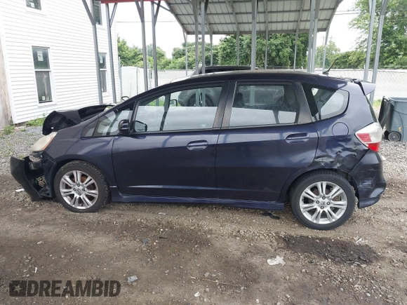 2010 Honda Fit Sport with VIN JHMGE8H4XAC030756, listed as a IAAI auction lot 42518860 with 294,662 mi miles and . Bid and sale history available at DreamBid. Image 14.