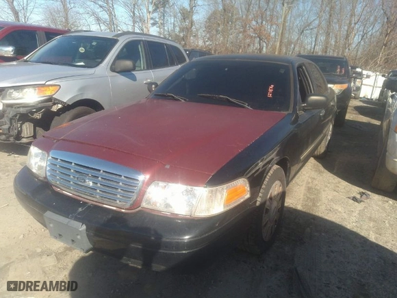 2010 Ford Police Interceptor with VIN 2FABP7BV9AX127876, listed as a IAAI auction lot 41479139 with 1 mi miles. Bid and sale history available at carsss.com. Image 2.