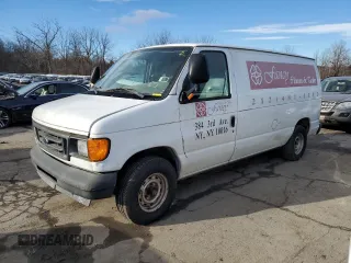 2003 Ford Econoline Cargo with VIN 1FTRE14213HB99687, listed as a Copart auction lot 83404804 with 83,621 mi miles and Clean Title. Bid and sale history available at carsss.com. Image 1.