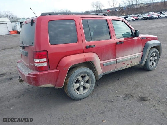 2008 Jeep Liberty Sport with VIN 1J8GN28K58W192213, listed as a IAAI auction lot 41715713 with 198,045 mi miles. Bid and sale history available at carsss.com. Image 4.