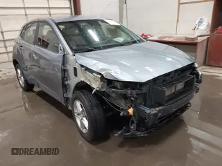 2019 Hyundai Kona SE with VIN KM8K1CAA9KU195327, listed as a IAAI auction lot 41805062 with 88,031 mi miles. Bid and sale history available at carsss.com. Image 6.