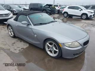 2006 BMW Z4 3.0si with VIN 4USBU53546LX01739, listed as a IAAI auction lot 41531608 with 79,376 mi miles. Bid and sale history available at carsss.com. Image 1.