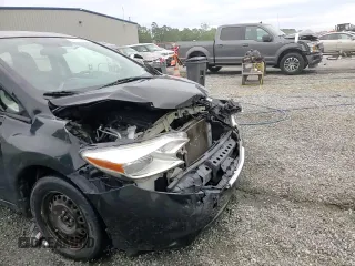 2016 Nissan Note S with VIN 3N1CE2CP5GL403815, listed as a Copart auction lot 55786765 with 122,895 mi miles and Salvage title. Bid and sale history available at DreamBid. Image 14.