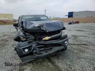 2017 Chevrolet Colorado 2WD Z71 z VIN 1GCGSDEN8H1215457, wystawiony jako Copart lot #43174685 z przebiegiem 98 997 mil mil oraz Szkoda całkowita • Salvage title. Historia ofert i sprzedaży dostępna na DreamBid. Obrazek 10.