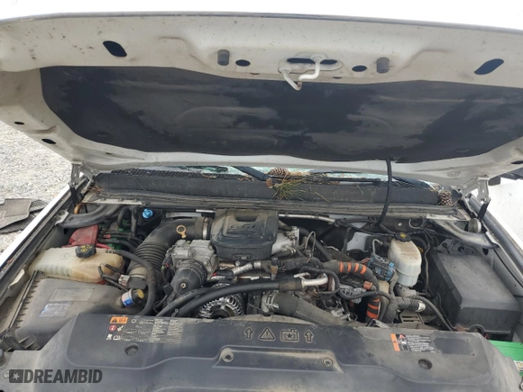 2013 GMC Sierra 2500HD SLE with VIN 1GT220C87DZ329932, listed as a Copart auction lot 74687254 with 111,537 mi miles and Salvage Title. Bid and sale history available at carsss.com. Image 11.