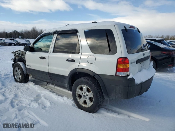 2006 Ford Escape Hybrid with VIN 1FMCU95H46KC08640, listed as a Copart auction lot 43151355 with 251,266 mi miles and Clean Title. Bid and sale history available at carsss.com. Image 2.