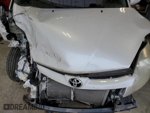 2010 Toyota Sienna XLE with VIN 5TDYK4CC5AS331083, listed as a Copart auction lot 52560595 with 0 mi miles and Non Repairable. Bid and sale history available at carsss.com. Image 12.