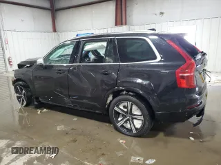 2017 Volvo XC90 R-Design with VIN YV4A22PM8H1155465, listed as a Copart auction lot 45663115 with Not Provided miles and Salvage Title. Bid and sale history available at carsss.com. Image 2.