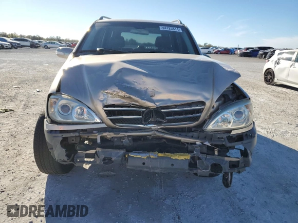 2002 Mercedes-Benz M-Class with VIN 4JGAB75E82A337603, listed as a Copart auction lot 44125814 with 206,577 mi miles and Non Repairable. Bid and sale history available at carsss.com. Image 5.