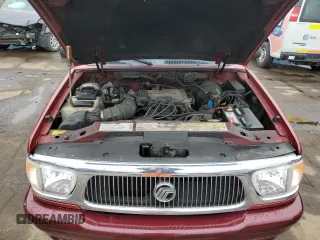 1999 Mercury Mountaineer z VIN 4M2DU55P5XUJ16364, wystawiony jako Copart lot #57493435 z przebiegiem 166 256 mil mil oraz Tytuł czysty. Historia ofert i sprzedaży dostępna na DreamBid. Obrazek 12.