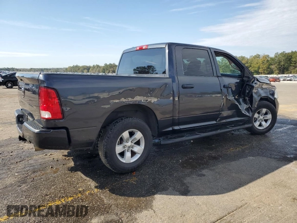 2018 Ram 1500 Express z VIN 1C6RR6KT8JS139605, wystawiony jako Copart lot #47211965 z przebiegiem 79 611 mil mil oraz Szkoda całkowita • Salvage title. Historia ofert i sprzedaży dostępna na DreamBid. Obrazek 3.