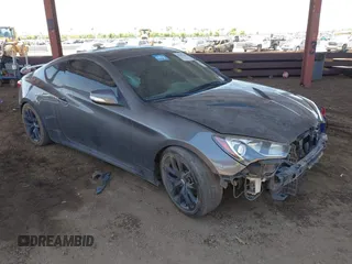 2013 Hyundai Genesis Coupe R-Spec with VIN KMHHU6KJ8DU079718, listed as a IAAI auction lot 42603184 with 105,660 mi miles and . Bid and sale history available at DreamBid. Image 1.