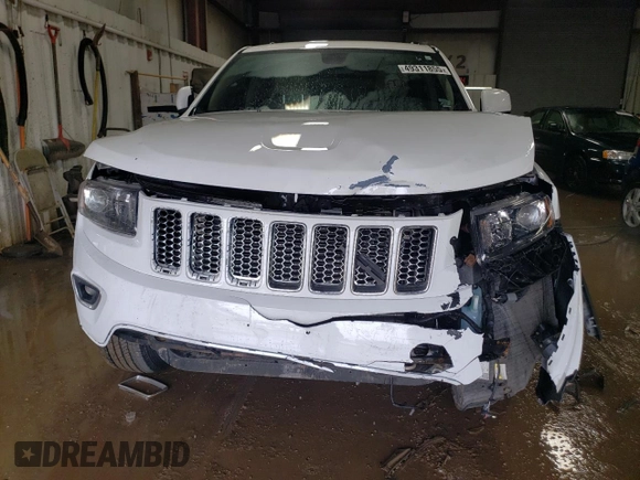 2014 Jeep Grand Cherokee Laredo with VIN 1C4RJFAG2EC132895, listed as a Copart auction lot 49311855 with 147,289 mi miles and Salvage Title. Bid and sale history available at DreamBid. Image 5.