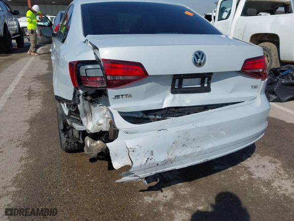2017 Volkswagen Jetta 1.4T S with VIN 3VW167AJ2HM287690, listed as a IAAI auction lot 41837464 with 116,604 mi miles. Bid and sale history available at carsss.com. Image 12.
