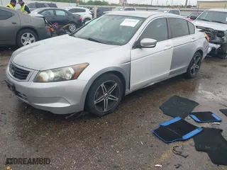 2009 Honda Accord Sdn LX with VIN 1HGCP26319A141481, listed as a IAAI auction lot 41902169 with 178,019 mi miles. Bid and sale history available at carsss.com. Image 17.