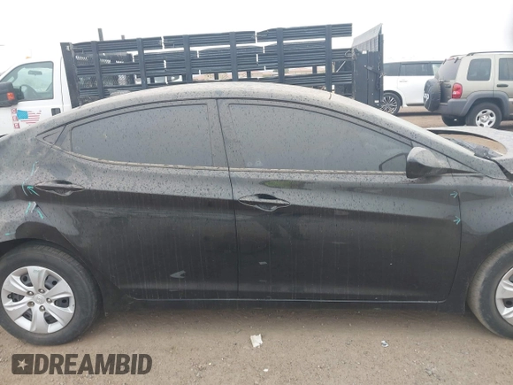 2016 Hyundai Elantra SE with VIN 5NPDH4AE5GH688876, listed as a IAAI auction lot 41545604 with 141,138 mi miles. Bid and sale history available at carsss.com. Image 13.