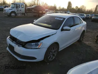 2013 Volkswagen Jetta SE z VIN 3VWDP7AJ9DM307552, wystawiony jako Copart lot #88119445 z przebiegiem 94 174 mil mil oraz Szkoda całkowita • Salvage title. Historia ofert i sprzedaży dostępna na DreamBid. Obrazek 1.