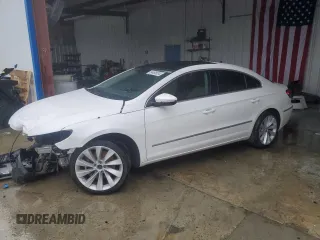 2013 Volkswagen CC VR6 Lux with VIN WVWHU7AN2DE500728, listed as a Copart auction lot 80420134 with 123,161 mi miles and Non Repairable. Bid and sale history available at carsss.com. Image 1.