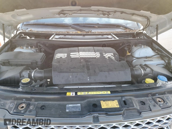 2010 Land Rover Range Rover HSE z VIN SALME1D4XAA318847, wystawiony jako Copart lot #84735474 z przebiegiem 184 777 mil mil oraz Szkoda całkowita • Salvage title. Historia ofert i sprzedaży dostępna na DreamBid. Obrazek 12.