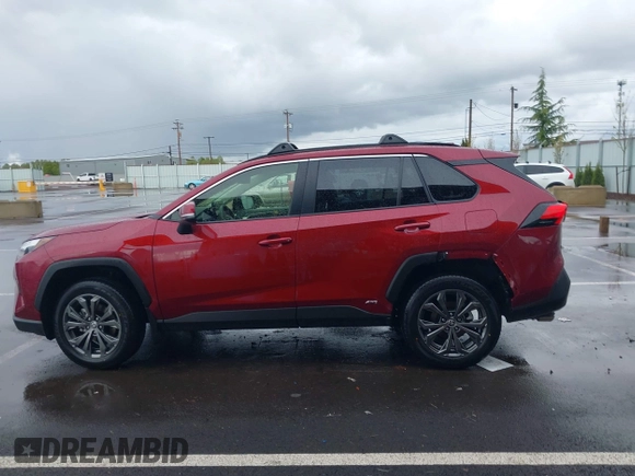 2025 Toyota RAV4 Hybrid XLE Premium with VIN JTMB6RFV6SD156635, listed as a IAAI auction lot 41979039 with 1,849 mi miles and . Bid and sale history available at DreamBid. Image 15.