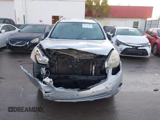 2011 Nissan Rogue SV with VIN JN8AS5MTXBW572651, listed as a IAAI auction lot 41876059 with 195,760 mi miles. Bid and sale history available at carsss.com. Image 6.