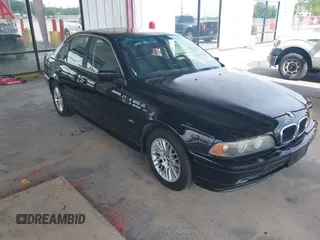 2003 BMW 5 Series 530i z VIN WBADT63403CK36920, wystawiony jako IAAI lot #42472346 z przebiegiem Nie podano mil oraz . Historia ofert i sprzedaży dostępna na DreamBid. Obrazek 1.